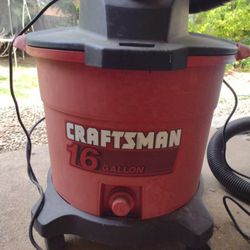 Craftsman 16 Gallon Vacuum 