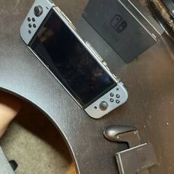 Nintendo Switch (Gray Edition)