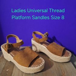 Ladies Universal Thread Platform Sandles size 8-$15.00