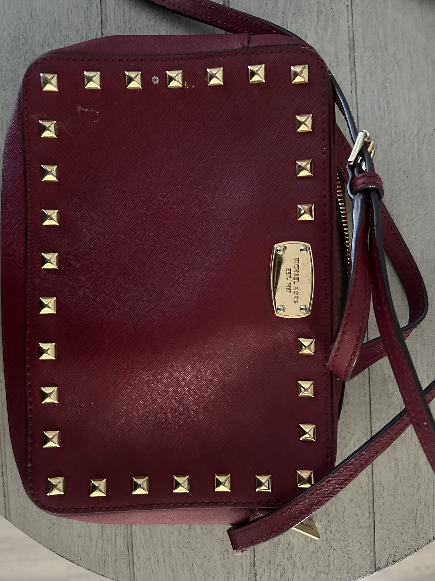 MK Michael Kors Cross Body Bag