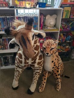 Melissa and doug giraffe and cheetah stuffed animal