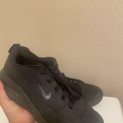 Nike Air Maxes Size 5