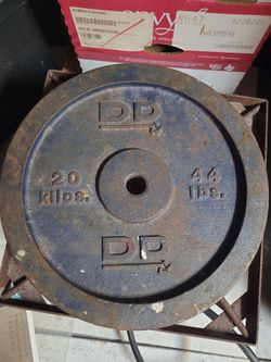 44lb weight 1" hole. Just 1 plate