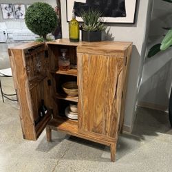 Dressonni Brown Bar Cabinet