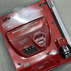 Milwaukee M12 2.0 Battery With Charger New