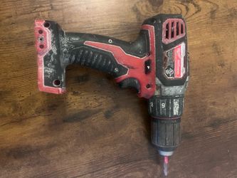 Milwaukee M18 18V Lithium-Ion Cordless 1/2 in. Drill Driver (Tool-Only)