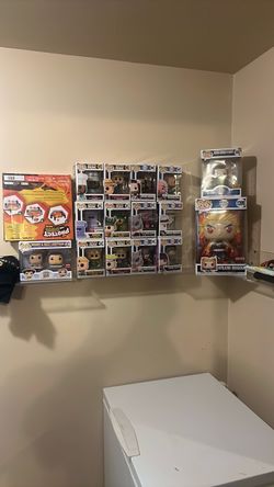 Collectible sale Funkos,manga,spawn,Pokémon cards comic books come to me with  decent offer