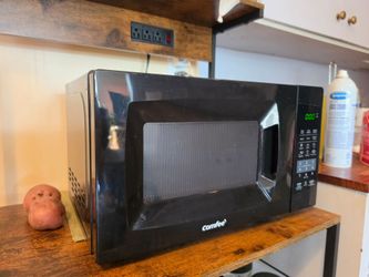 Black microwave