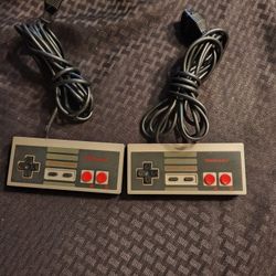 2 OEM NES Controllers