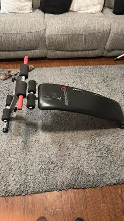 Abdominal bench with some damage
