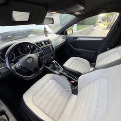 2016 Volkswagen Jetta - 1.8T Sport Sedan 4D