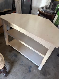 Solid wood table