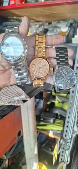 Watches For Men 2 Fossils And 1 Guess Diferents Prices