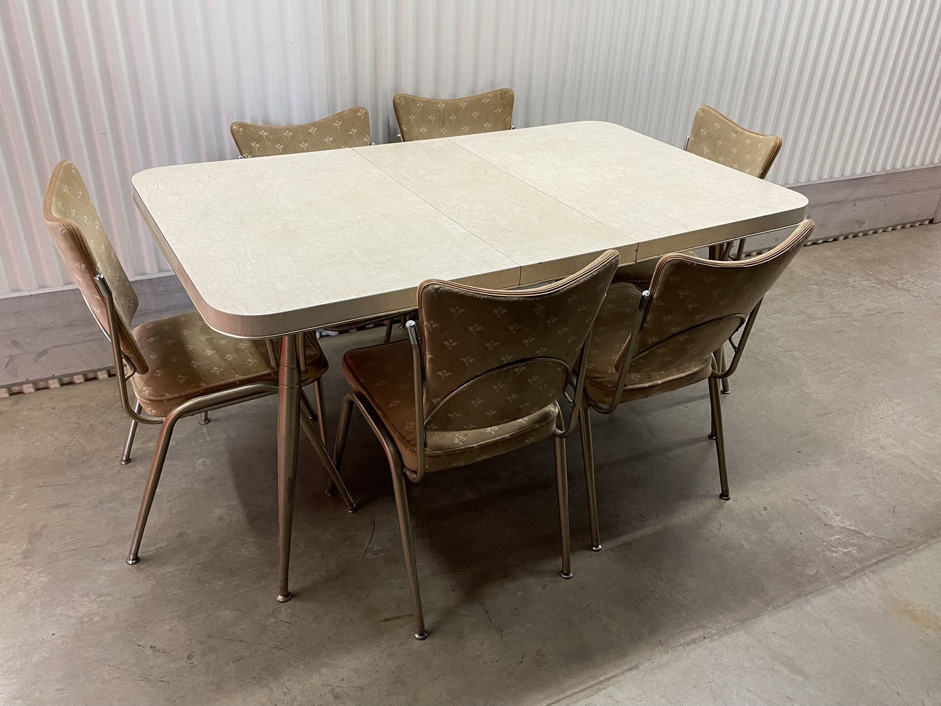 Vintage Retro Lloyd Company Table & 6 Chairs
