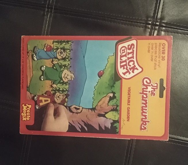 Vintage 1984 Chipmunks Stick N' Lift By Presto Magix 