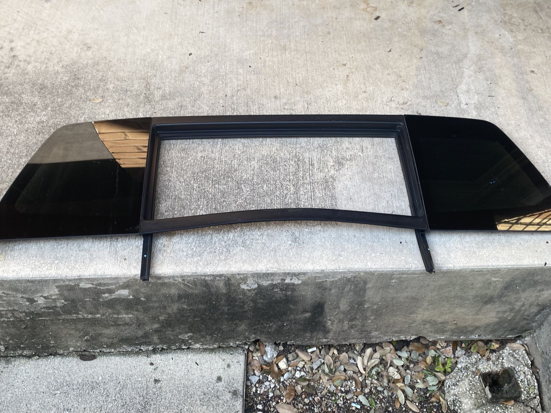 Back Glass/Rear Window