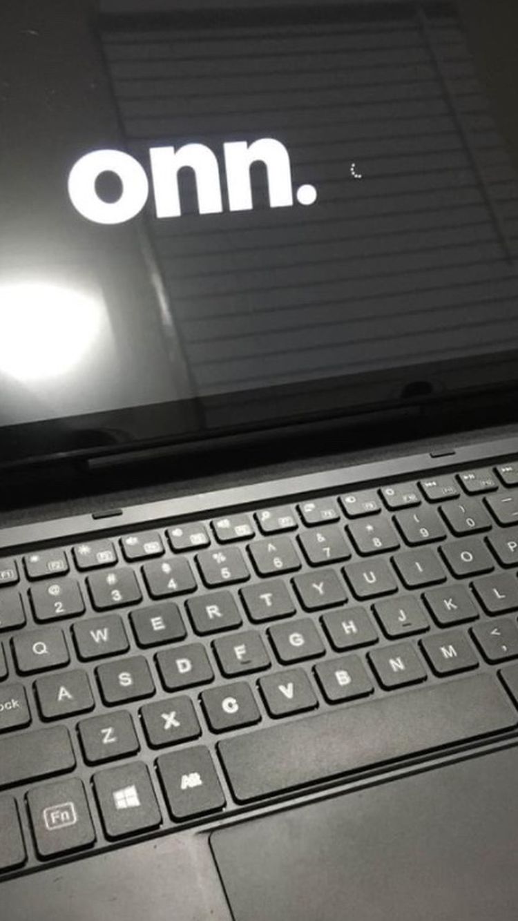 Onn Windows Tablet Computer With Detachable Keyboard
