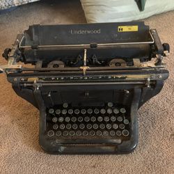 1940 Underwood Typewriter 