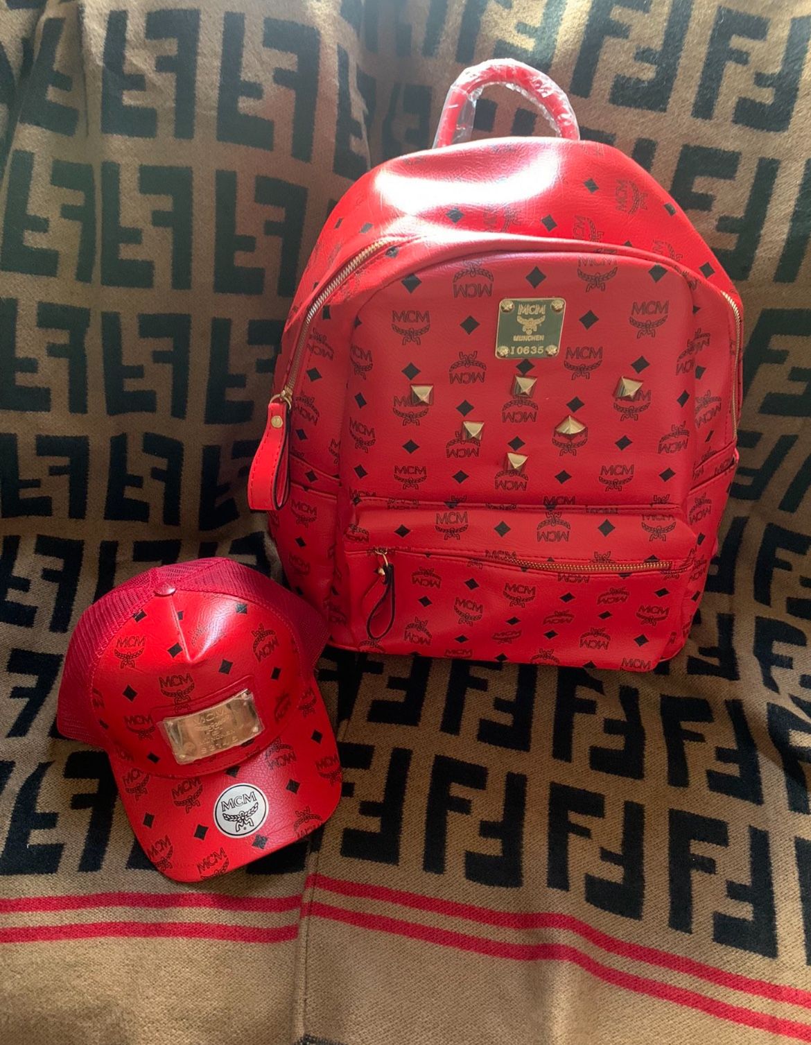 Backpack 🎒 & Hat🧢 Set