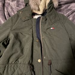 Tommy Hilfiger Green Parka For Sale