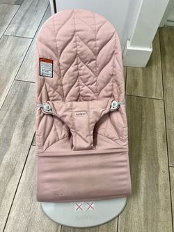 Silla mecedora de bebé