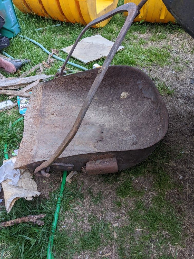 Rare! Antique Horse / Mule Drawn Slip Plow / Dirt Scoop  - Scraper Scrape Blade - Hard to Find! Great Flower Garden Planter / Decoration