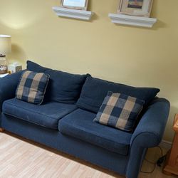 Navy sofa and loveseat sold together 