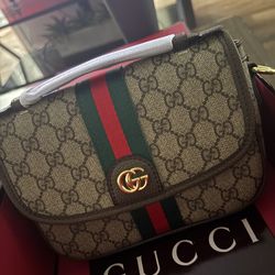 Gucci handbag/purse