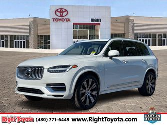 2022 Volvo XC90 Recharge Plug-In Hybrid