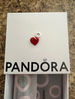 OPALESCENT RED HEART DANGLE CHARM PANDORA