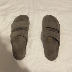 Reef Flip Flop Sandals   Leather   Size 10  Great Condition 