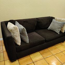 Black 2-3 Seater couch, High Quality 