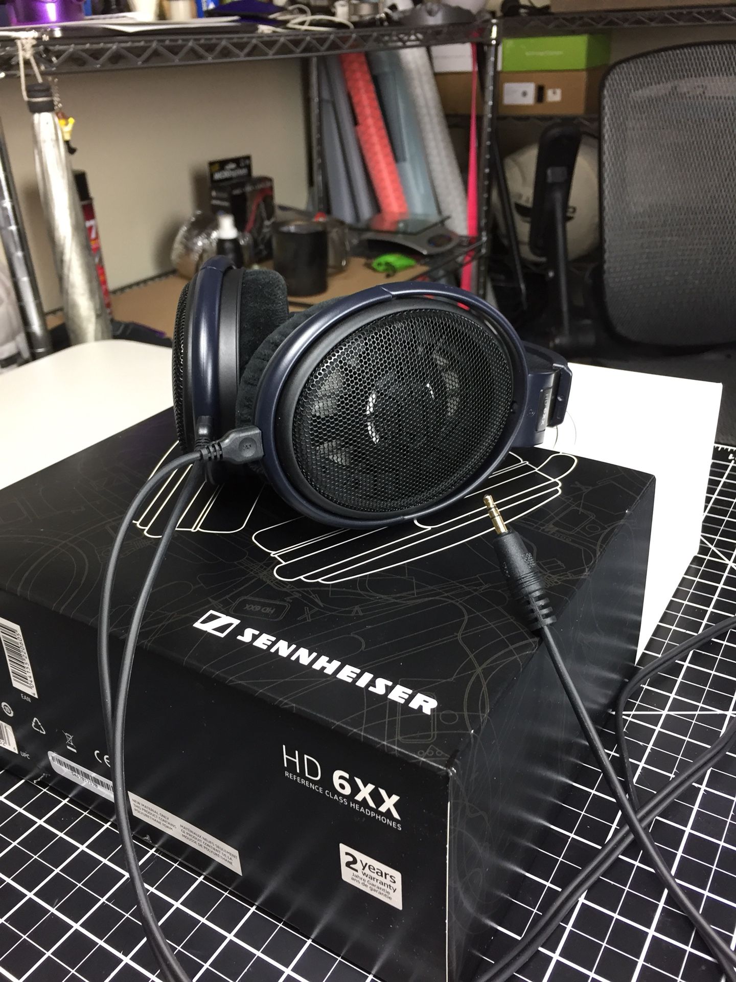 Sennheiser HD 6xx (HD 650) Audiophile Headphones