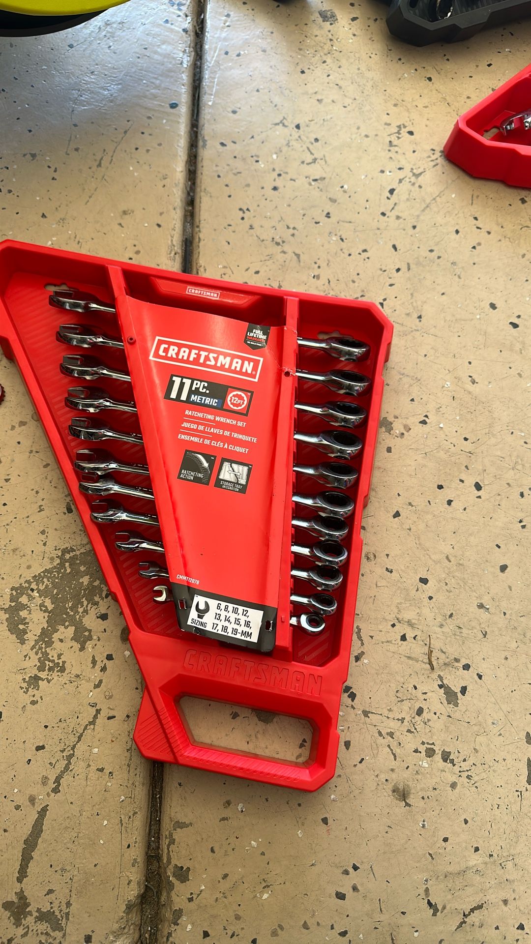11pc Metric Ratcheting Wrench Set $40 Firm