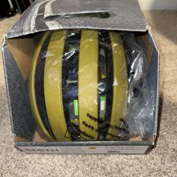 Smith Network helmet with MIPS size large