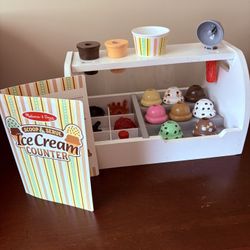 Melissa & Doug Wooden Scoop & Serve Ice Cream Counter, Pretend Play Store 