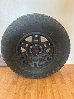 TRD Pro Wheel & KO2 Tire