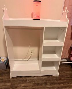 Montessori kids wardrobe