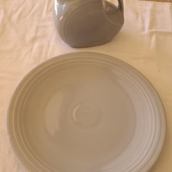 2 Vintage Fiesta Gray Items 