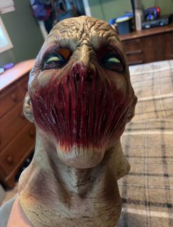 Halloween zombie ‘Deadly Silence Full Latex Rubber adult mask