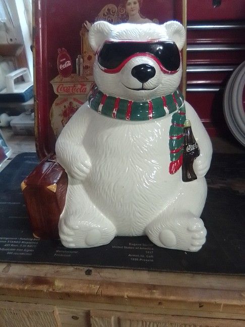 1996 Limited Edition Hollywood Cookie Jar