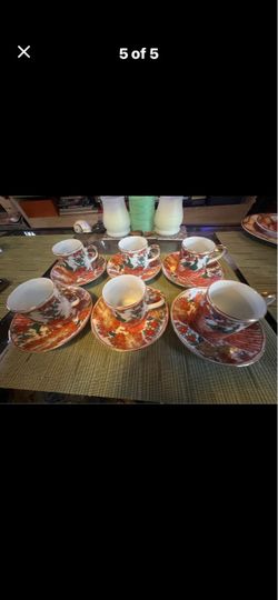 Japanese Porcelain Tea Cup and Saucer Set of 6