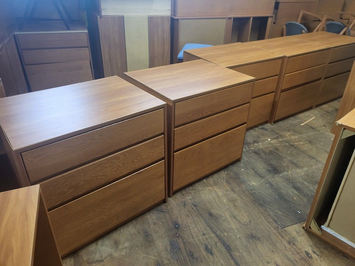 3 DRAWS DRESSERS WITH HIGH QUALITY WOOD (HOME 82)
