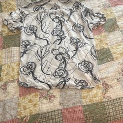 Eight Avenue Black And White Casual Button Down Short With Artistic Design 