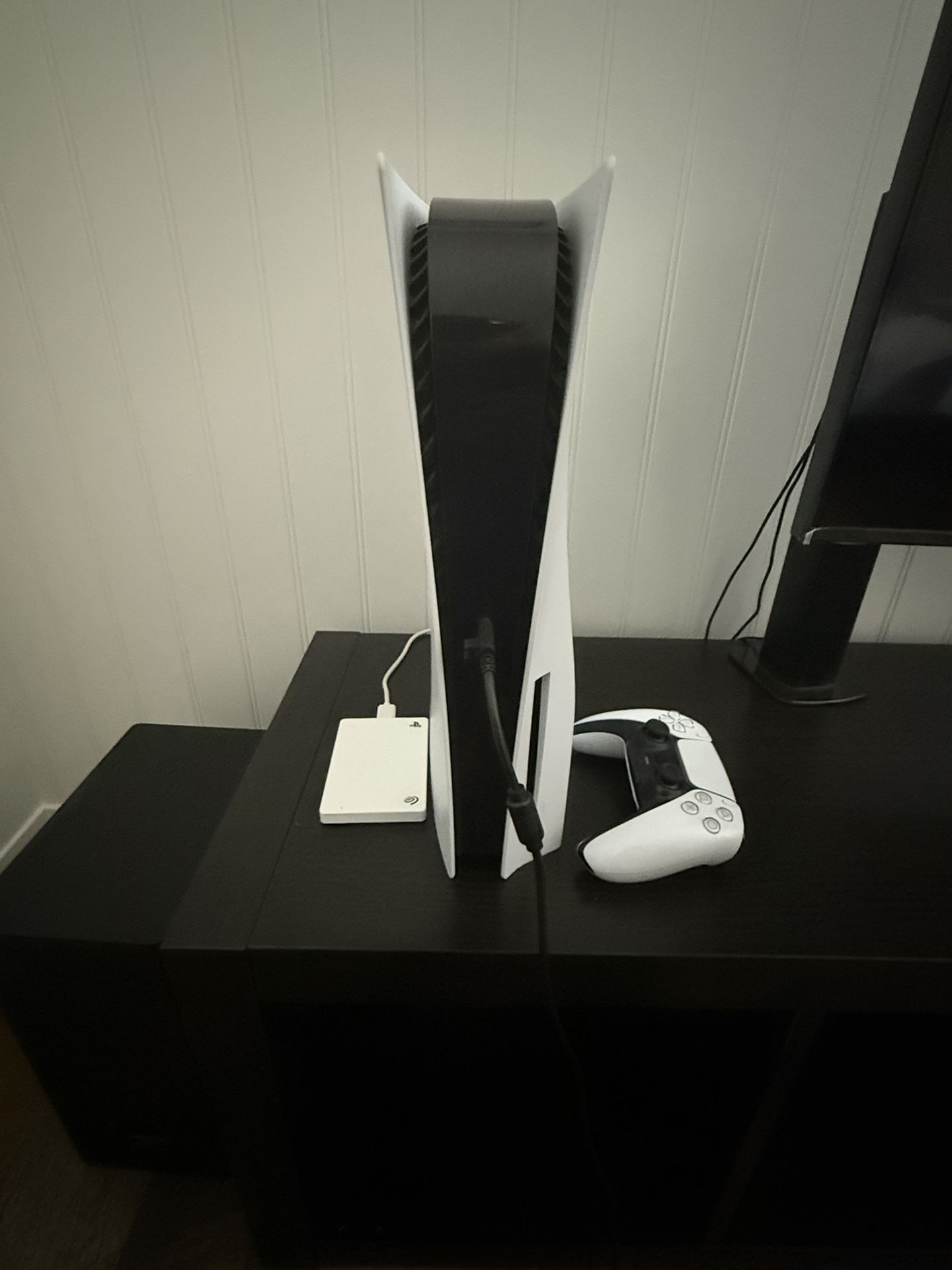 Ps5 With Control 