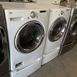 Lg Washer And Dryer Set 