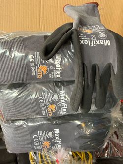 MaxiFlex gloves