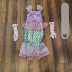 Little Mermaid / Ariel Costume- Girls Size 4-6 -Like NEW!