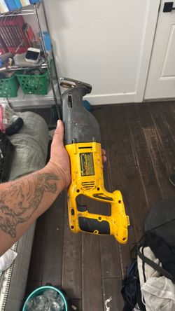 Dewalt 18v recip saw.