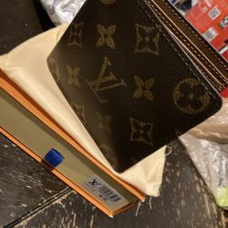 Louis Vuitton Victorine Wallet Monogram